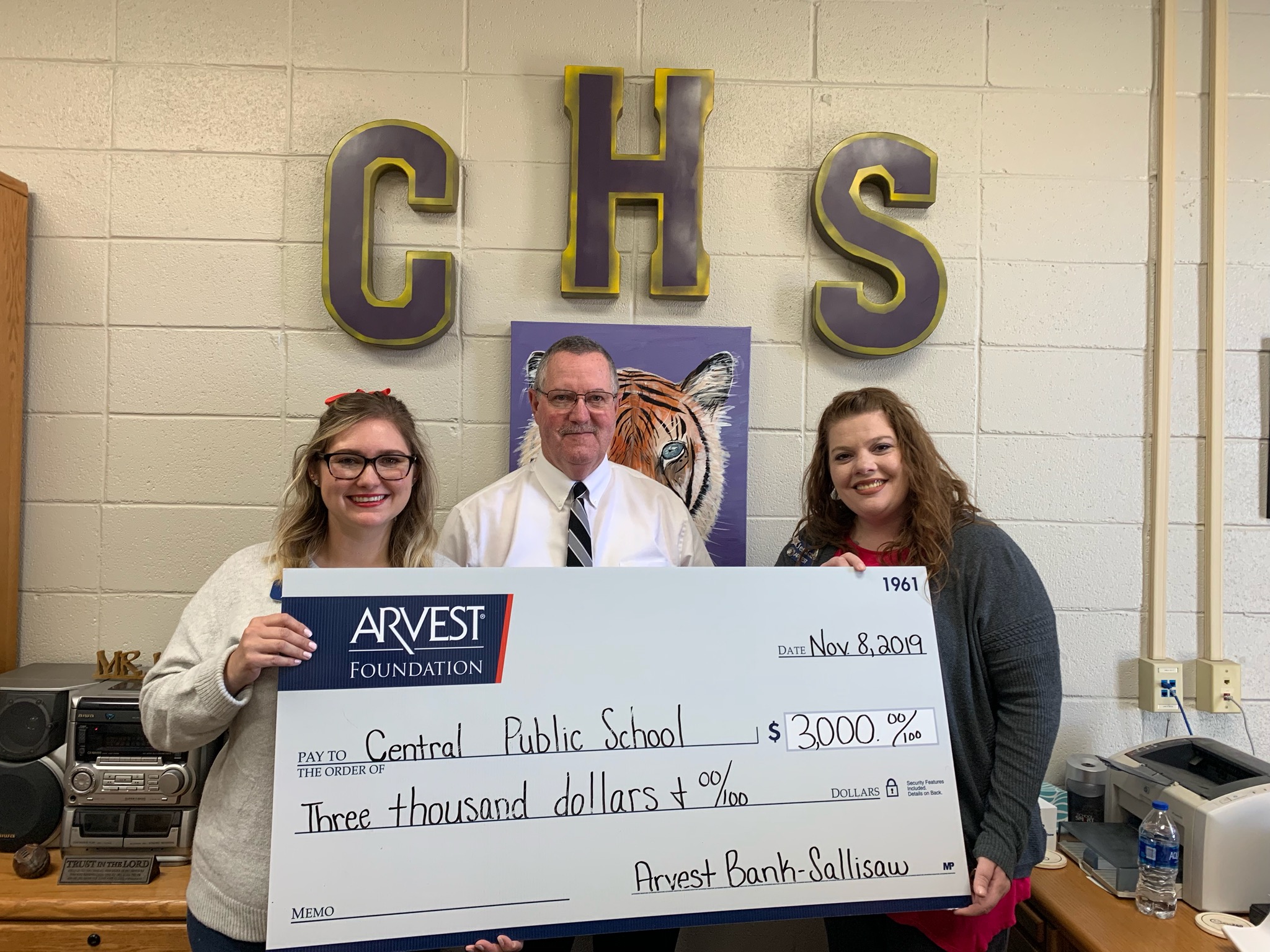Central Public Schools Receives Arvest Foundation Grant - Arvest ...