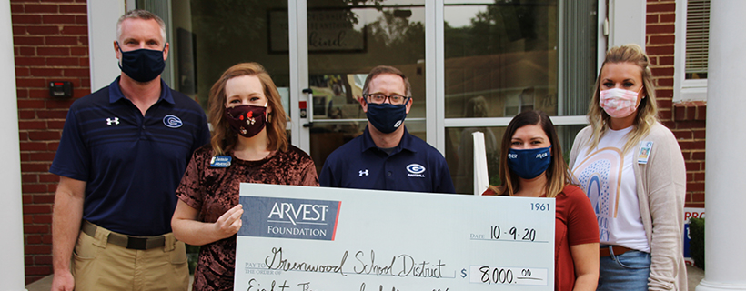 Arvest Foundation Donates $8,000 to the Greenwood School District